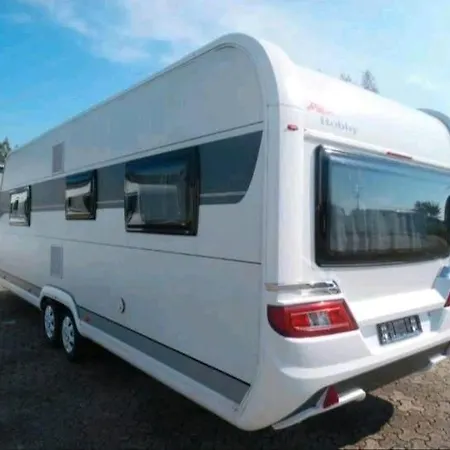 Luxus Wohnwagen Zur Vermietung Mit Ac, Markise, Wc Und Duschkabine Kemp *