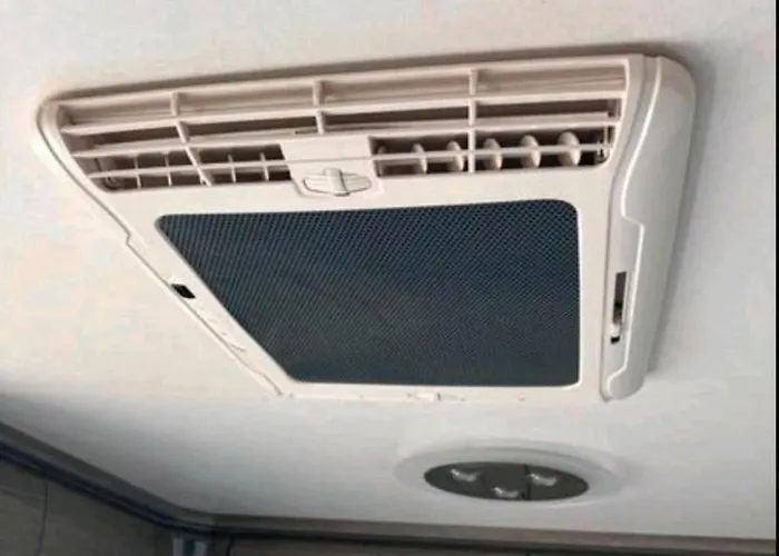 Luxus Wohnwagen Zur Vermietung Mit Ac, Markise, Wc Und Duschkabine Kemping